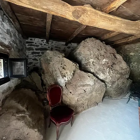 A Scontra Country house *